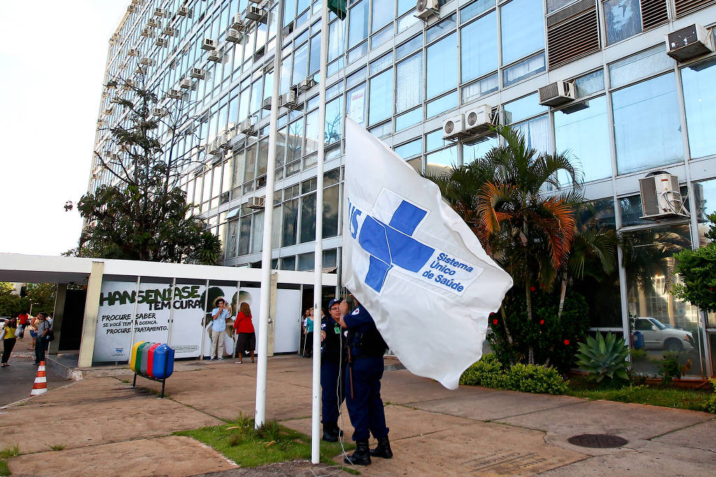 Licitação de R$20 mi em remédios causa disputa entre Saúde e MPF